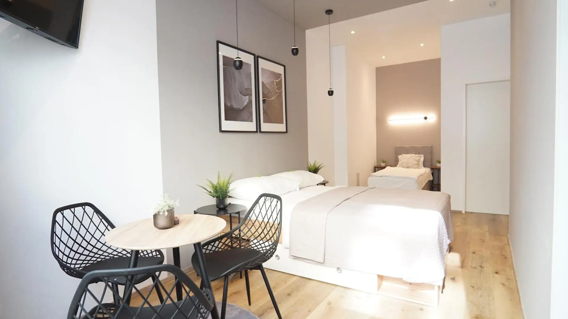 Stylisch, Neu Und Modern - Zwischen Schoenbrunn Und Dem Zentrum فيينا